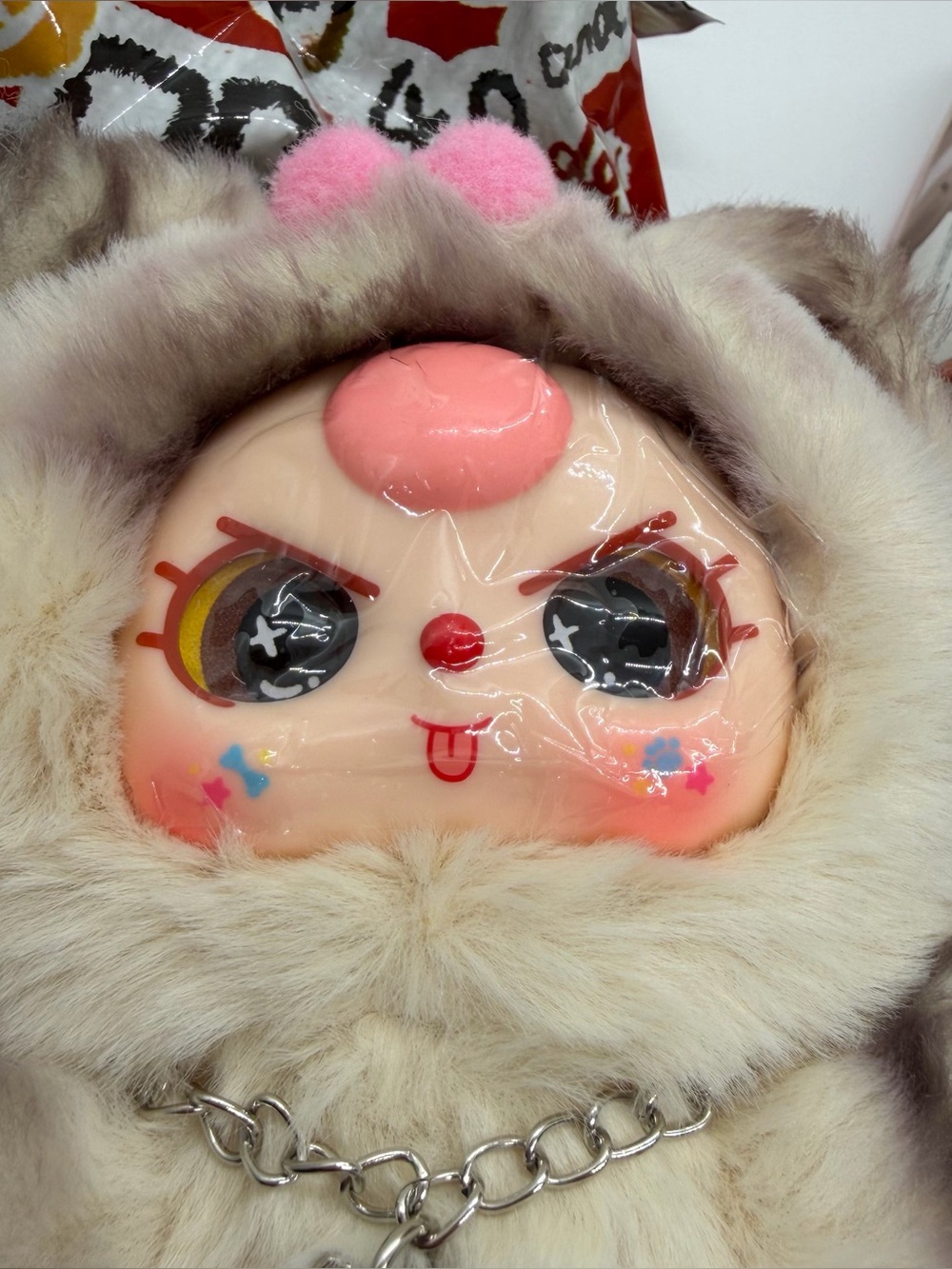 BB3 Special Eyes Cats & Dogs Confirmed Tan Gray Cat Plush Keychain - Picture 2 of 2